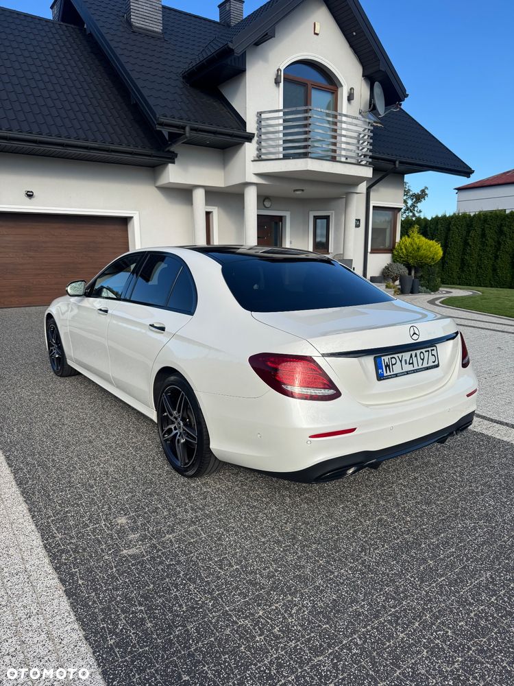 Mercedes-Benz Klasa E 400 d 4-Matic 9G-TRONIC - 5