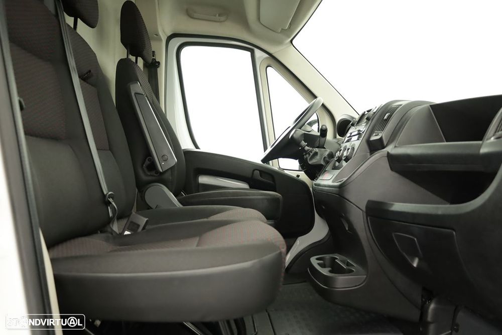 Opel 3.5t heavy 2.2 d l4h2 - 18