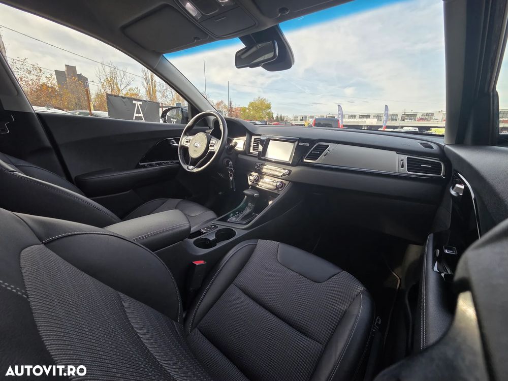 Kia Niro 1.6 GDI 2WD Aut. Vision - 5