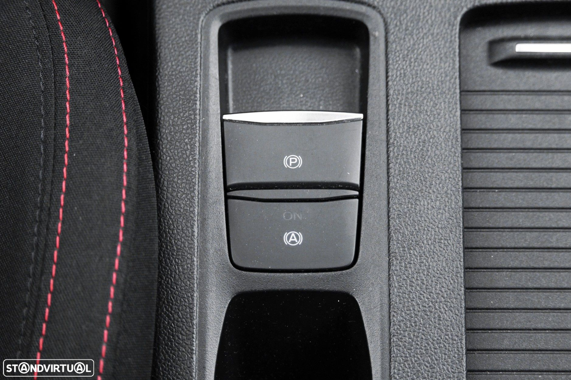 Ford Focus SW 1.0 EcoBoost MHEV ST-Line X - 22