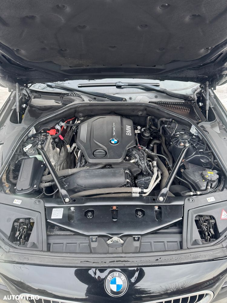 BMW Seria 5 520d Aut. Luxury Line - 20