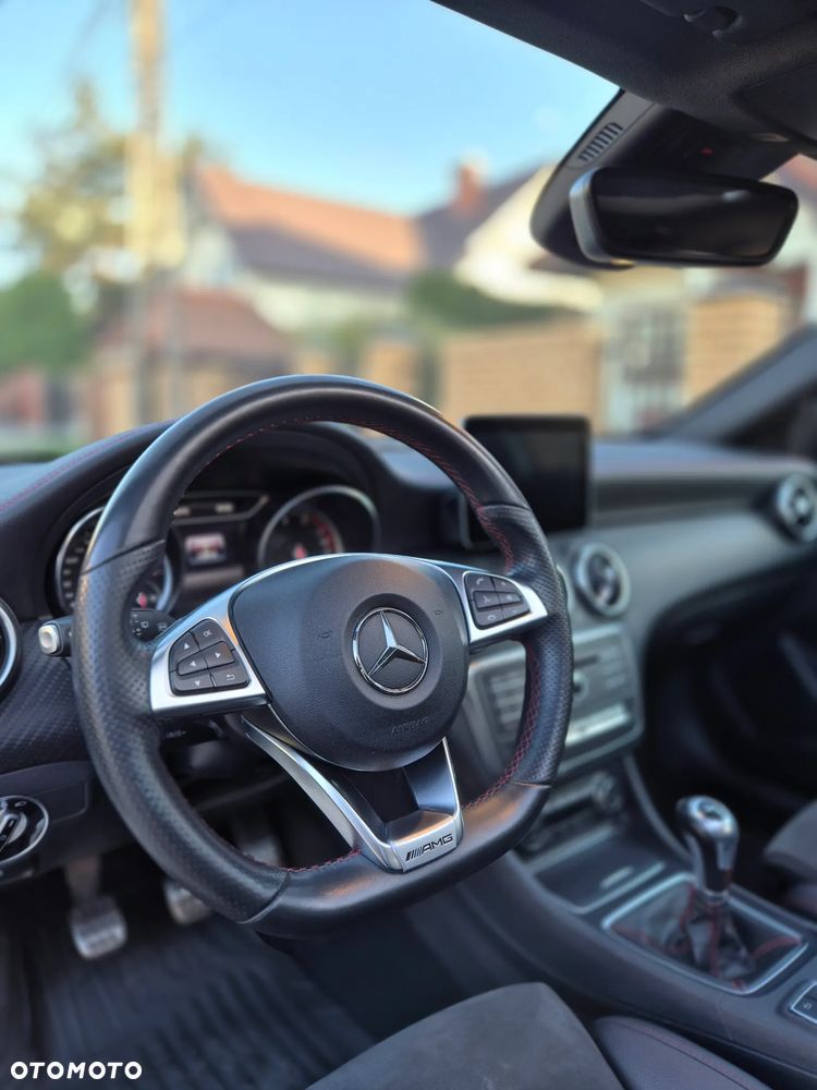 Mercedes-Benz Klasa A 250 AMG Line - 20