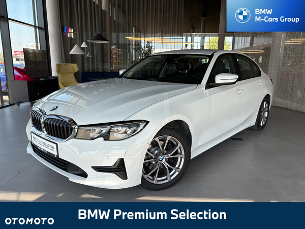 BMW Seria 3 318i Advantage