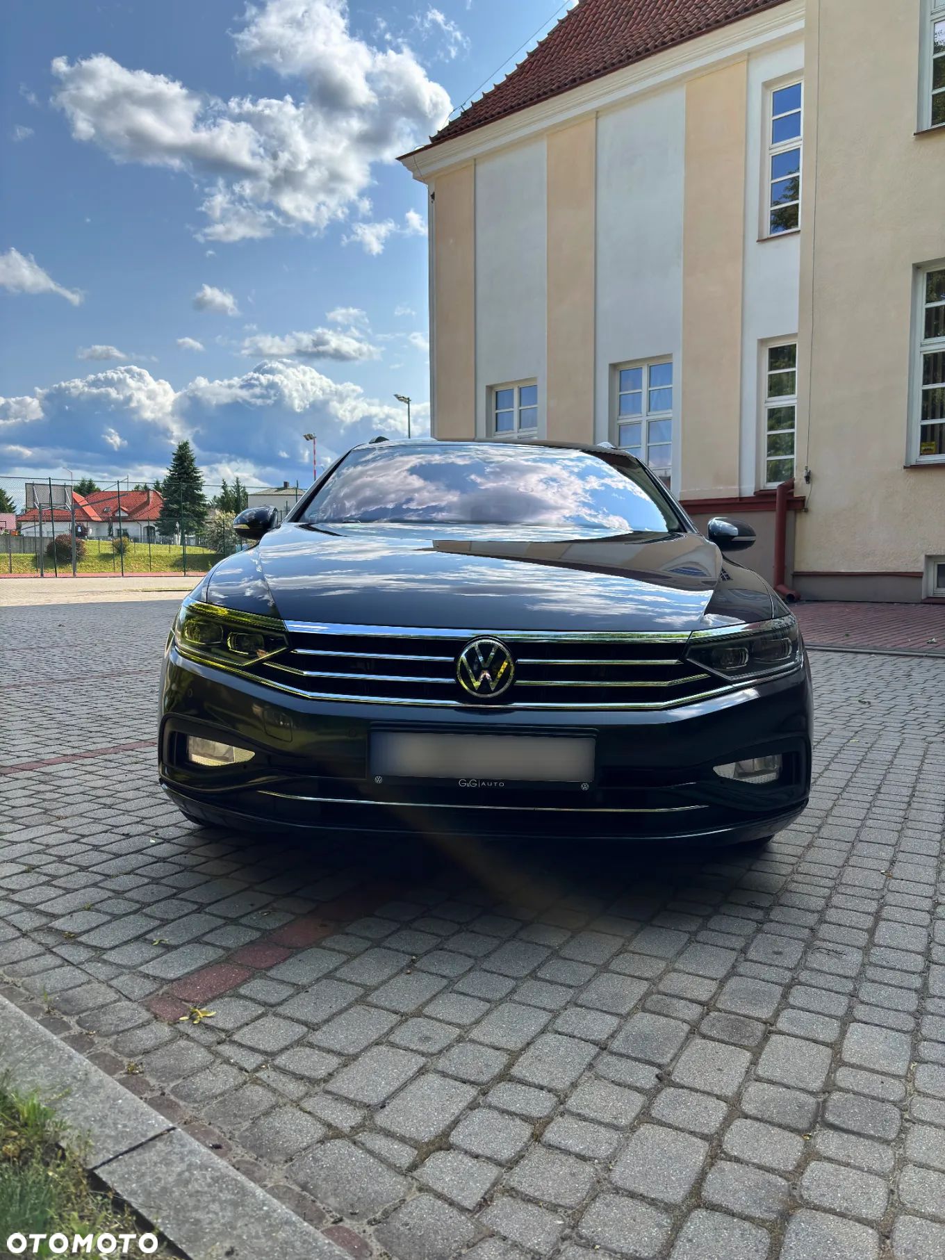 Volkswagen Passat Variant 2.0 TDI SCR DSG Business - 1