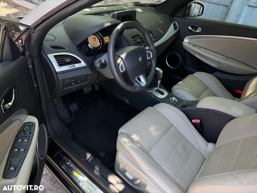 Renault Megane dCi 110 FAP EDC Dynamique - 20