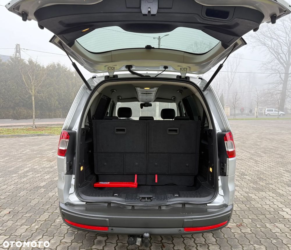 Ford Galaxy 2.0 TDCi Platinium X (Titanium) MPS6 - 32