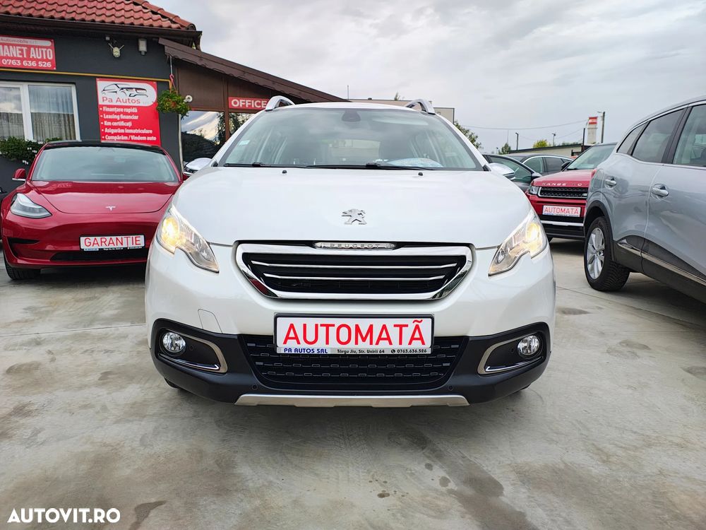 Peugeot 2008 PureTech 110 GPF Stop&Start EAT6 Allure - 12