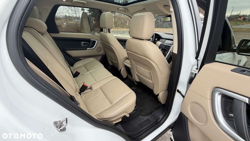 Land Rover Discovery Sport 2.0 Si4 HSE Luxury - 32