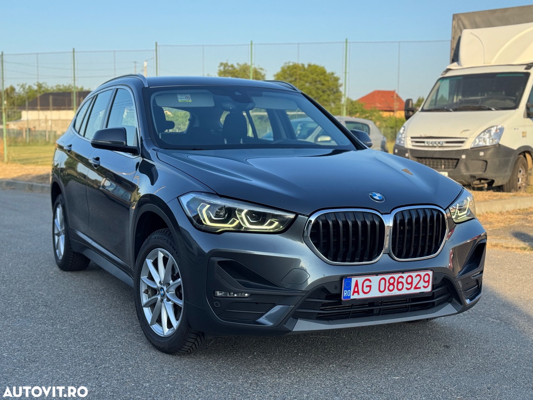 BMW X1 sDrive18d Aut. - 1