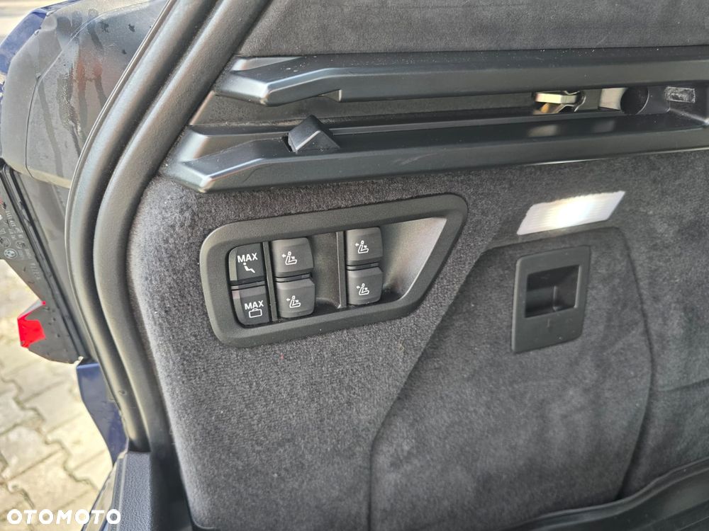 BMW X7 M60i xDrive mHEV M Sport Edition sport - 22
