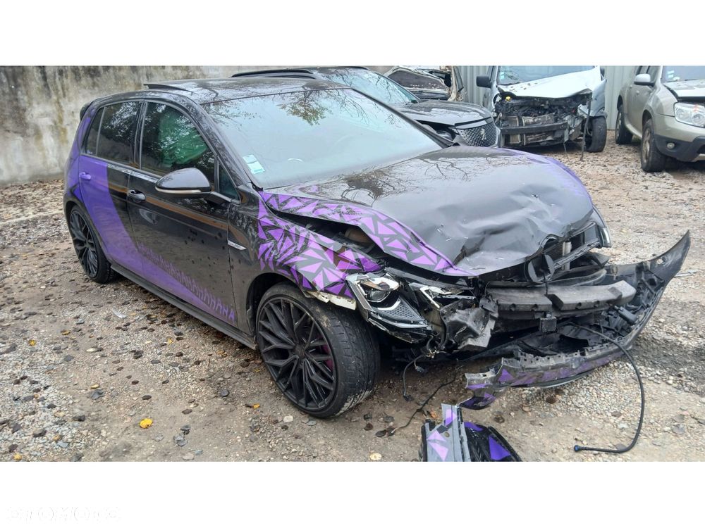 Volkswagen Golf GTD 2.0 TDI SCR DSG - 2