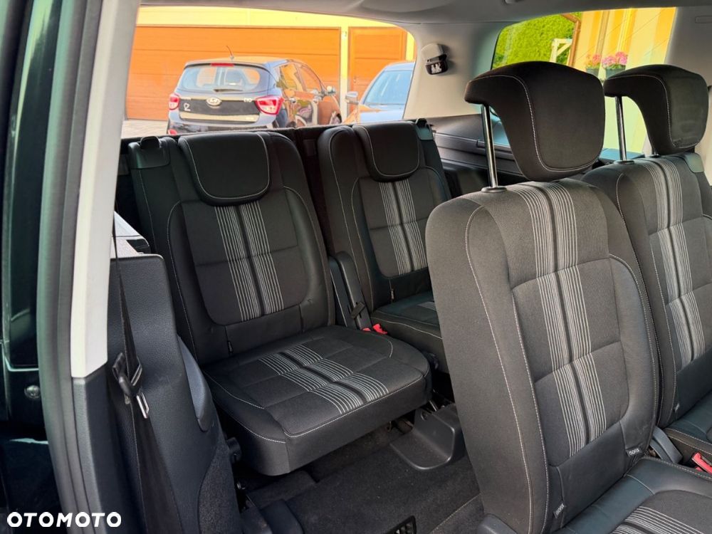 Volkswagen Sharan - 29