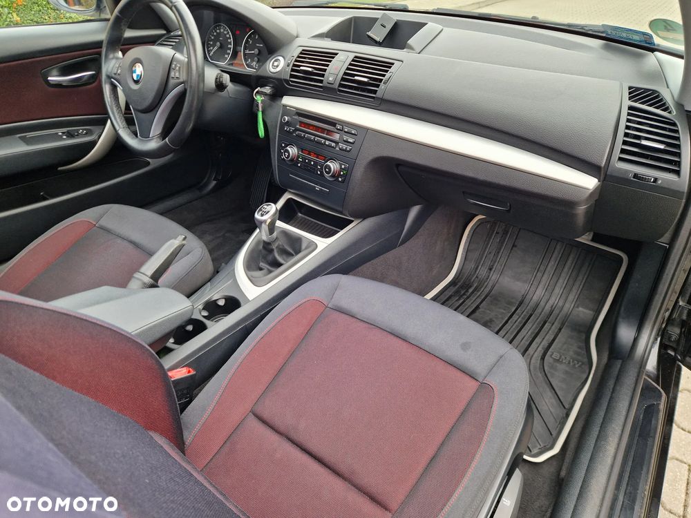BMW Seria 1 - 13
