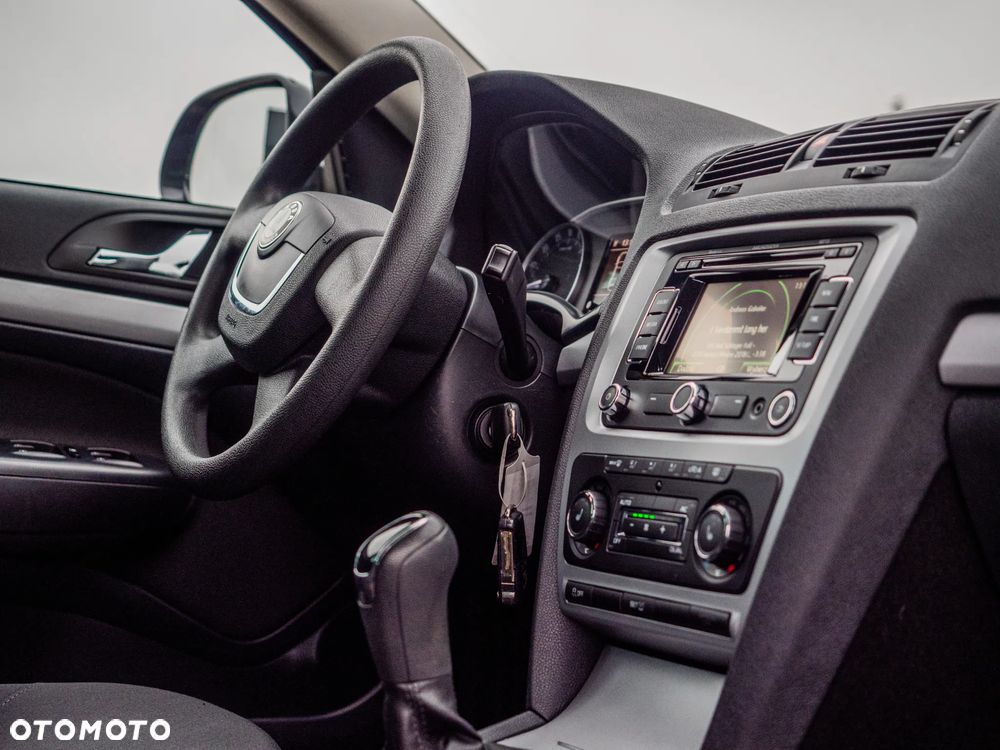 Skoda Octavia 2.0 TDI DPF Elegance - 29