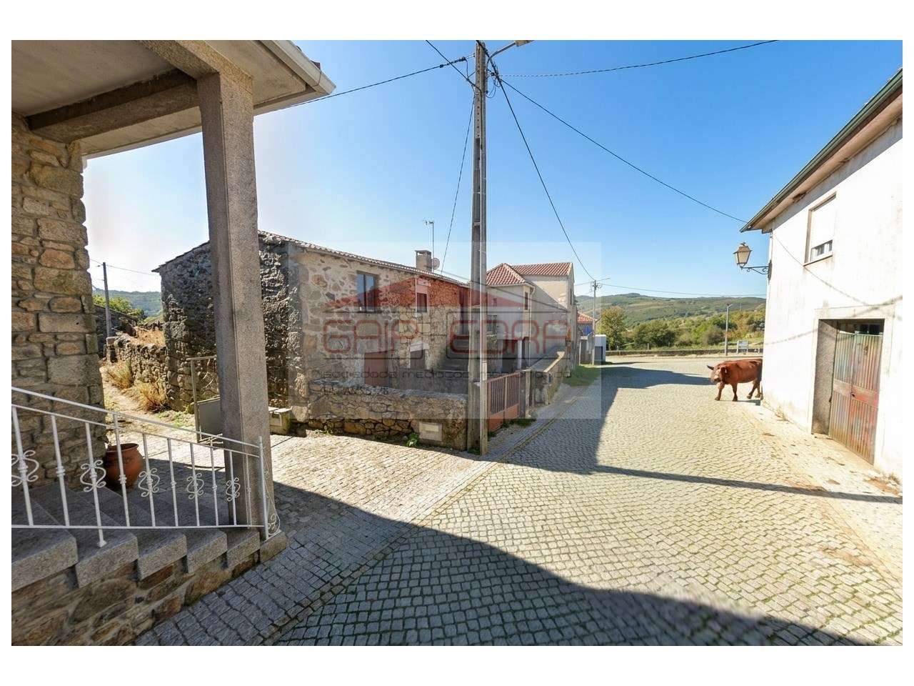 Oportunidade moradia em Trás-os-Montes na aldeia de Rebordainhos - Grande imagem: 4/7