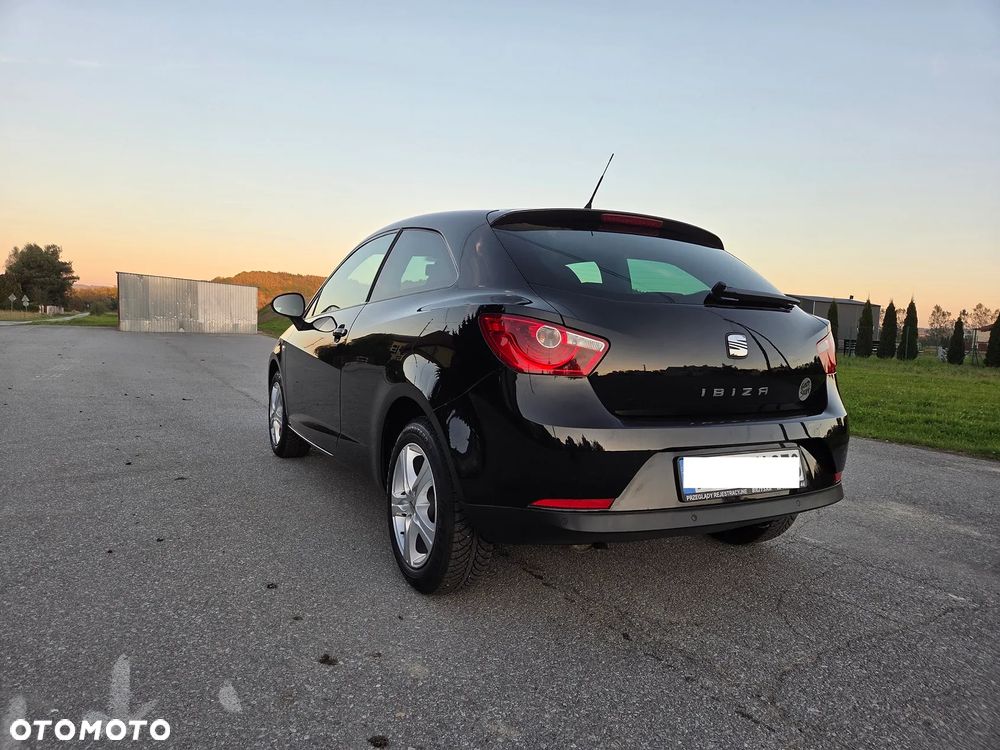 Seat Ibiza 1.4 16V Stylance - 12