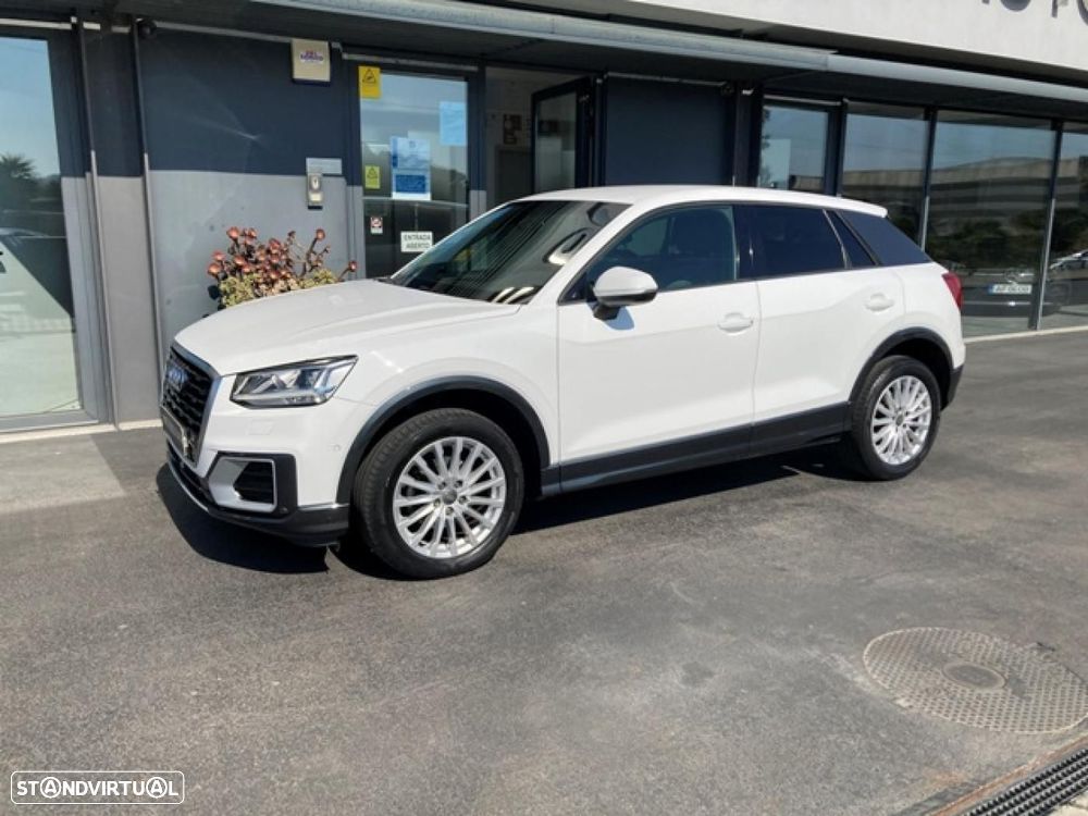 Audi Q2 30 TFSI Design - 4