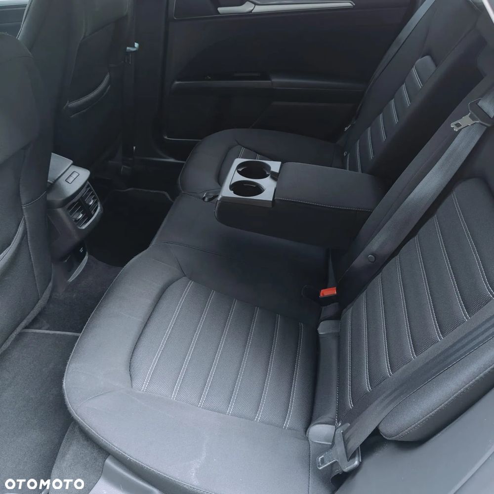 Ford Mondeo Turnier 2.0 EcoBlue Business Edition - 17