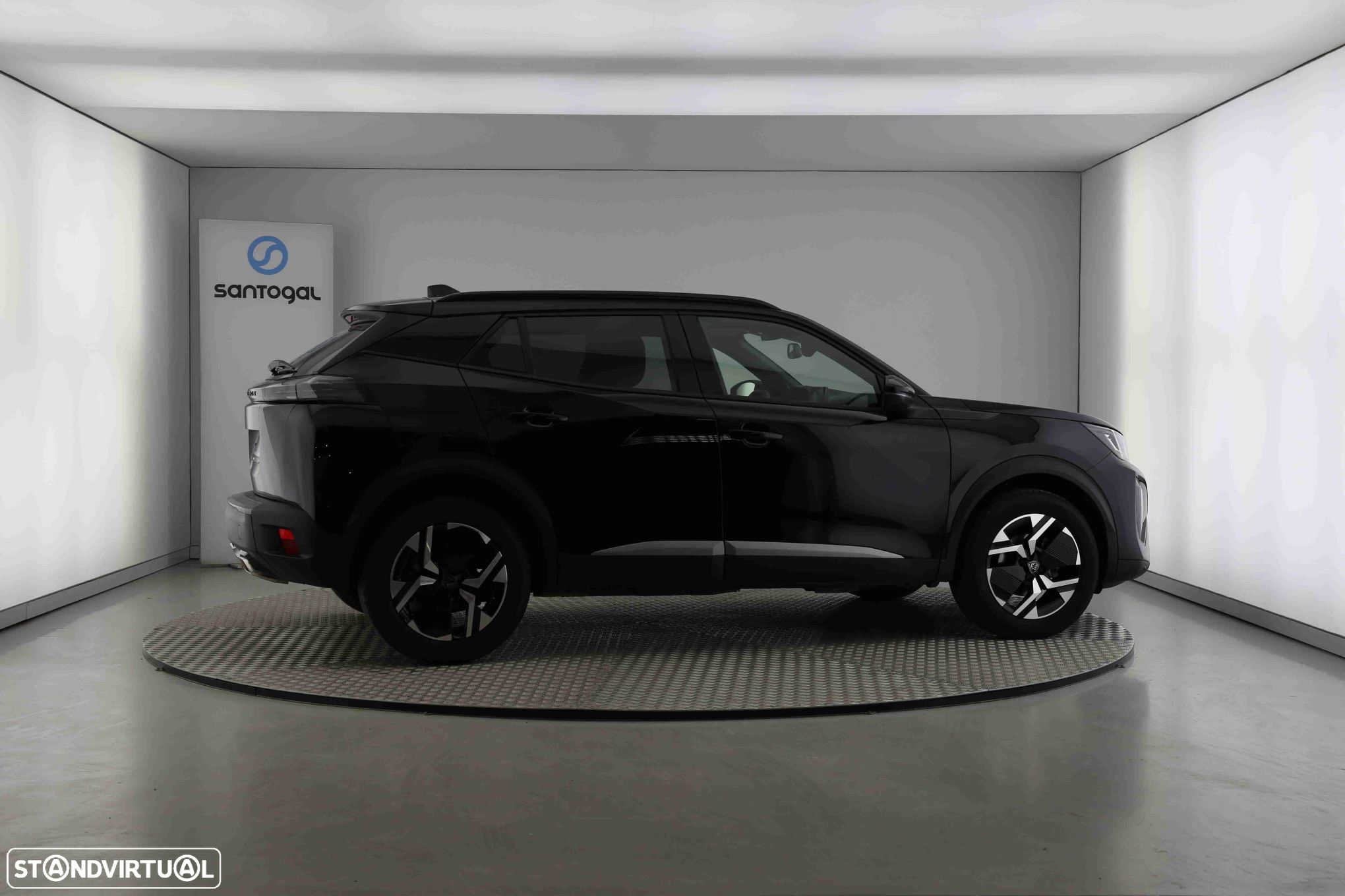 Peugeot 2008 1.2 PureTech Allure EAT8 - 3