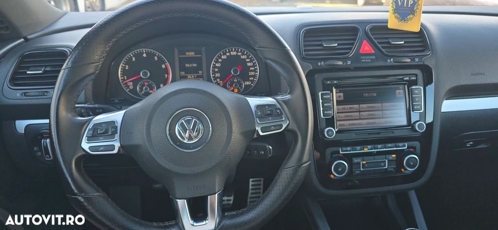 Volkswagen Scirocco 1.4 TSI Edition - 17