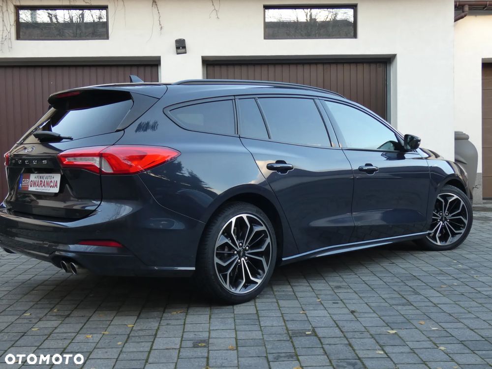 Ford Focus ver-2-0-ecoblue-st--line - 4