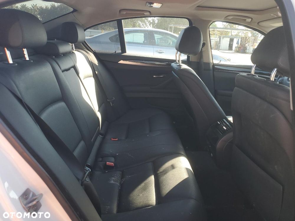 BMW Seria 5 - 11