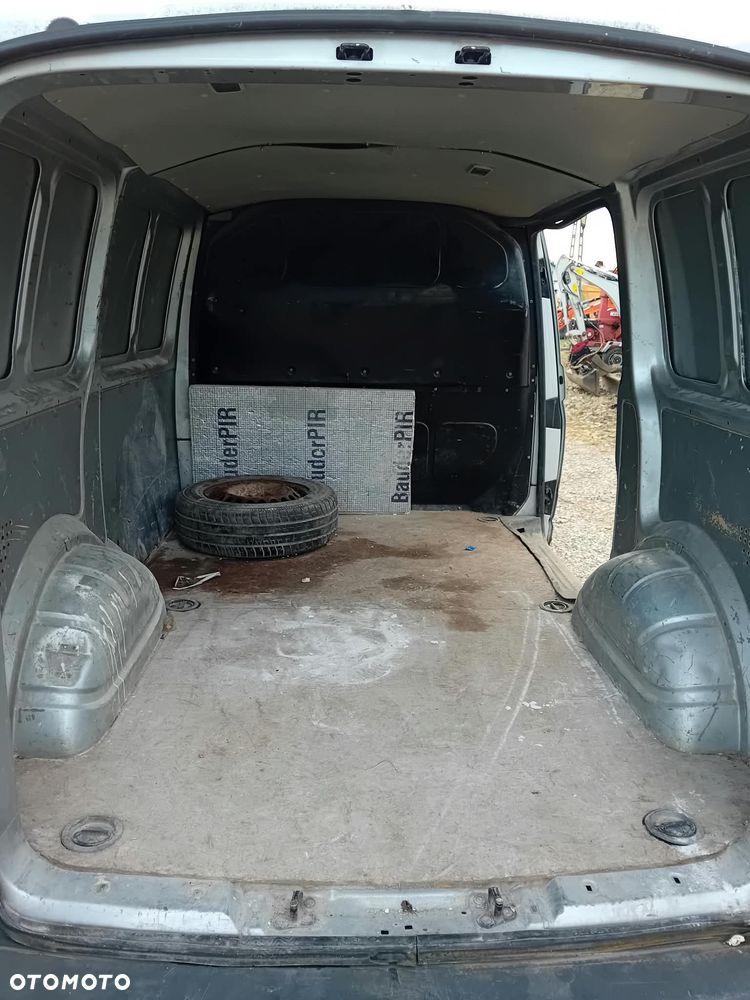 Volkswagen Transporter - 7
