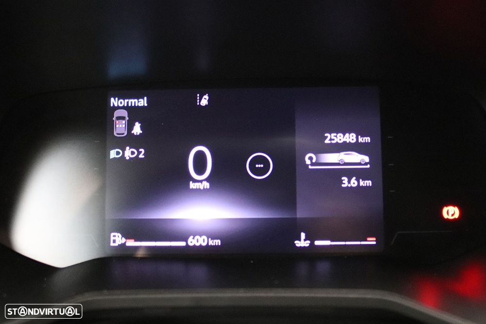 Renault Clio 1.0 TCe Evolution - 15