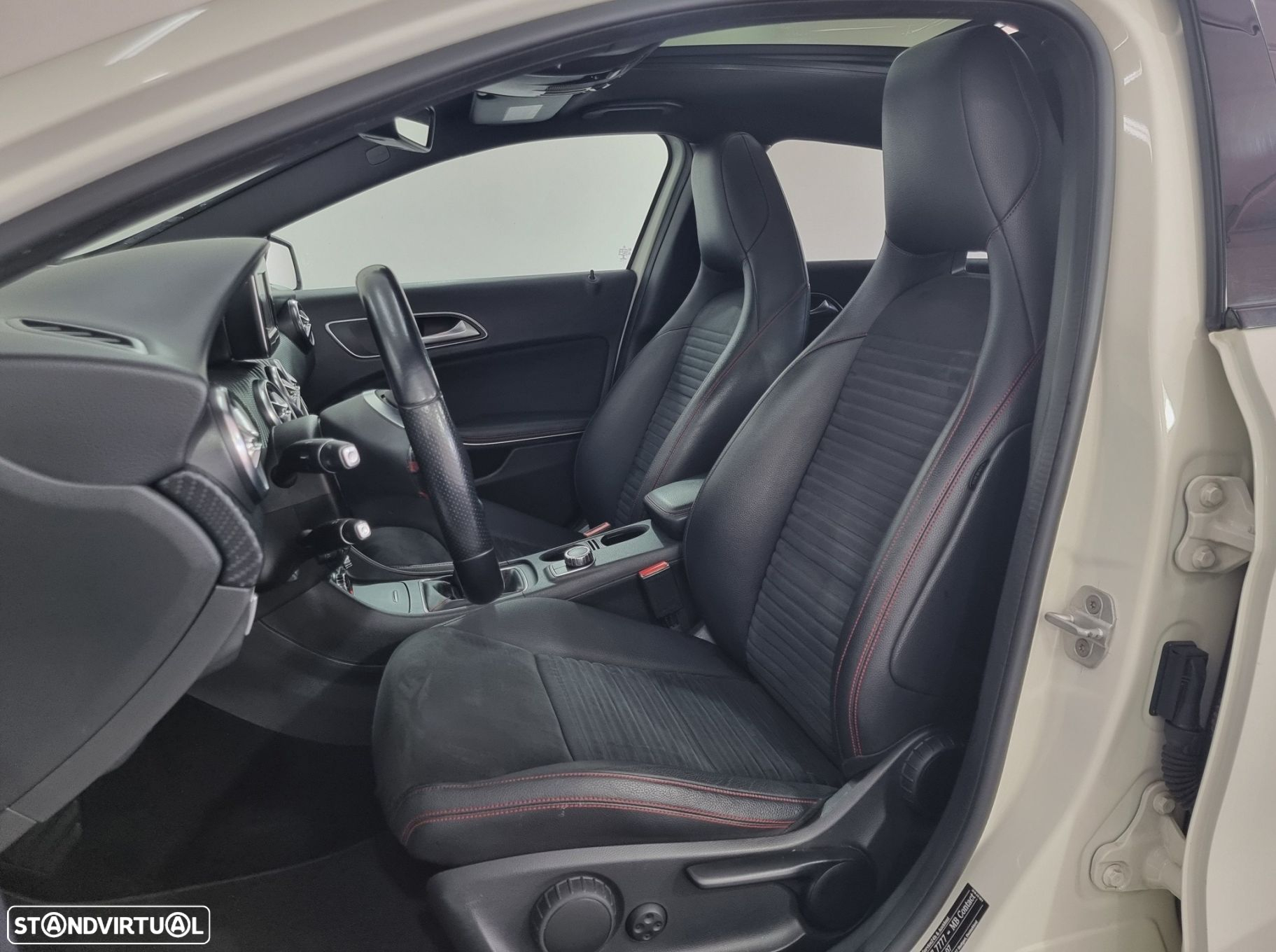 Mercedes-Benz A 180 CDI (BlueEFFICIENCY) AMG Sport - 10