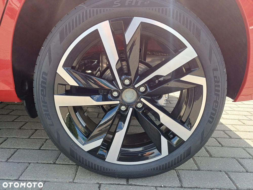 Skoda Kamiq 1.5 TSI Monte Carlo DSG - 11