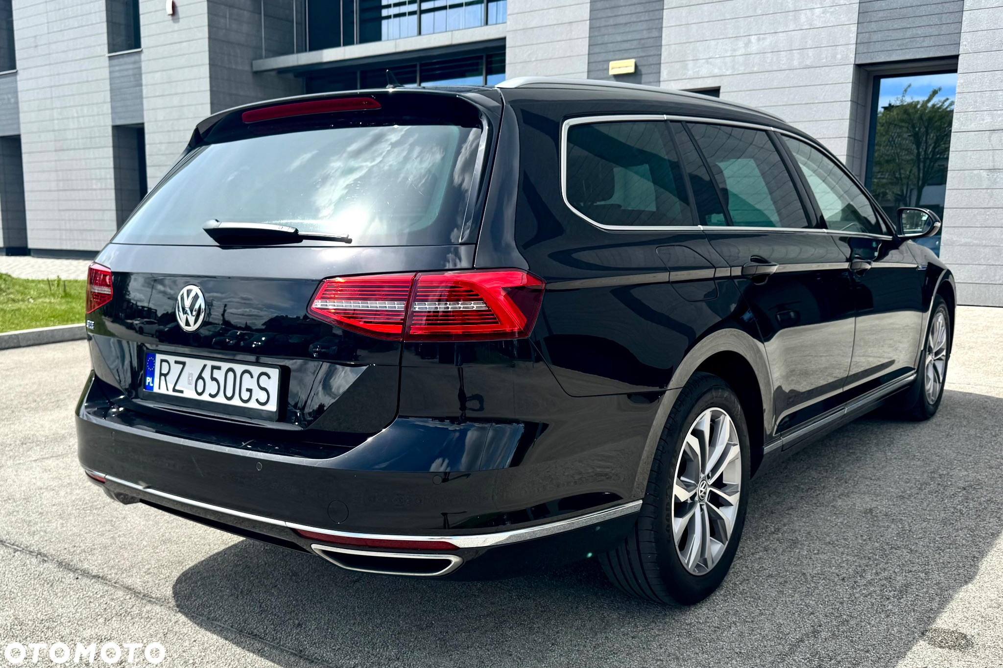 Volkswagen Passat - 7