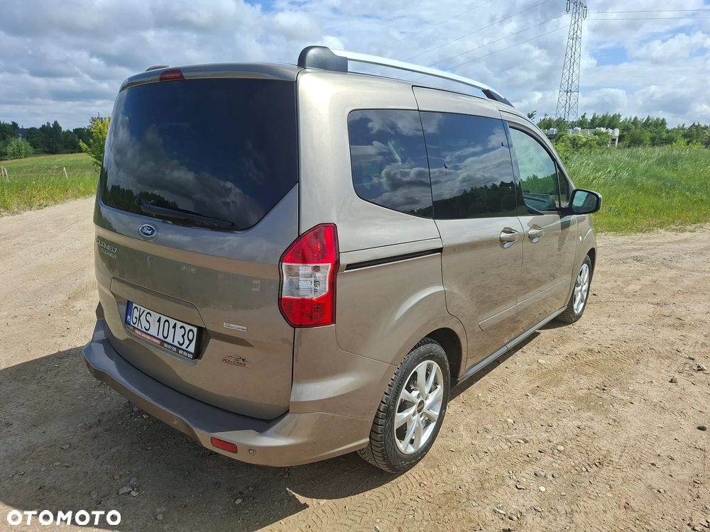 Ford Tourneo Courier 1.0 EcoBoost Titanium - 5