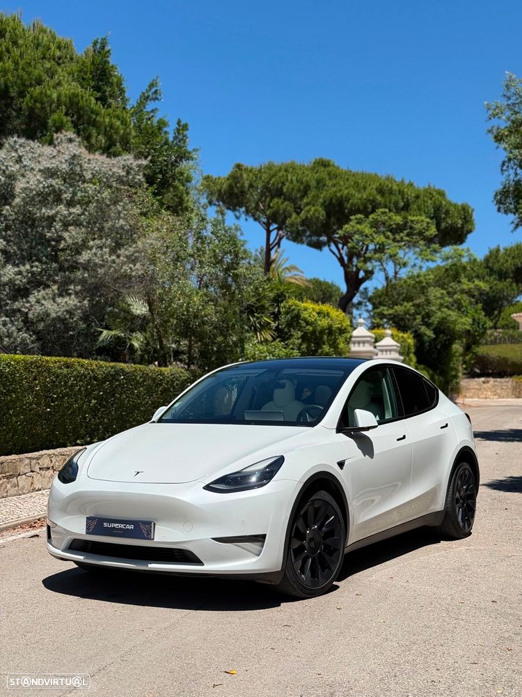 Tesla Model Y Long Range Tração Integral - 18