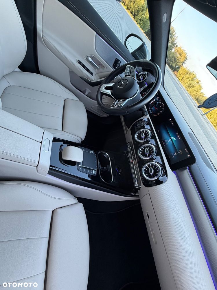 Mercedes-Benz CLA 250 7G-DCT Edition 2020 - 11