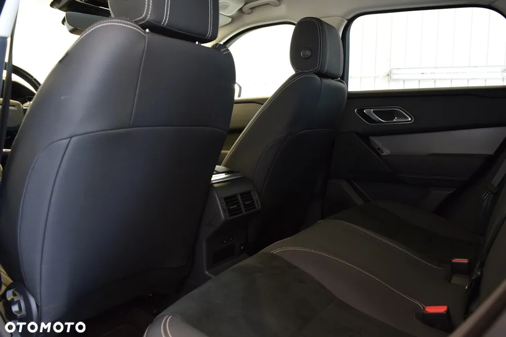 Land Rover Range Rover Velar 2.0 P250 S - 32