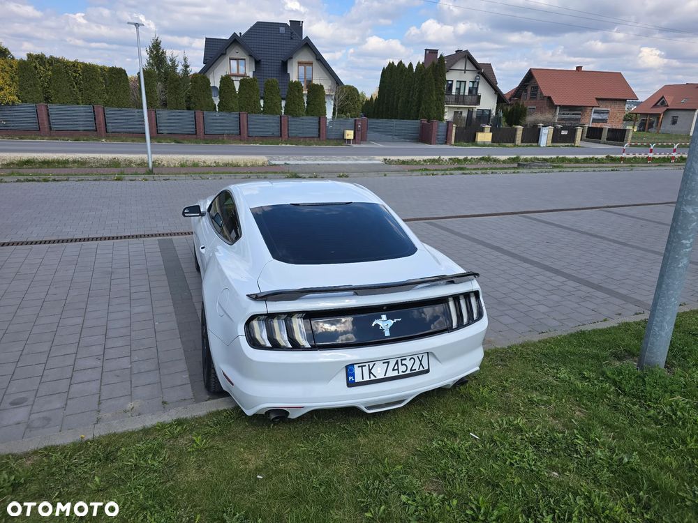 Ford Mustang 3.7 V6 - 15