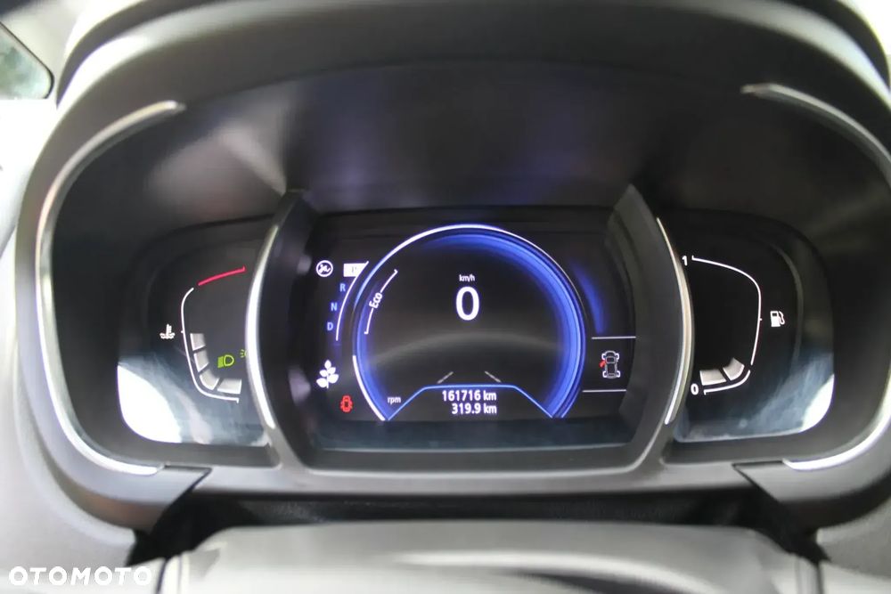 Renault Scenic - 8
