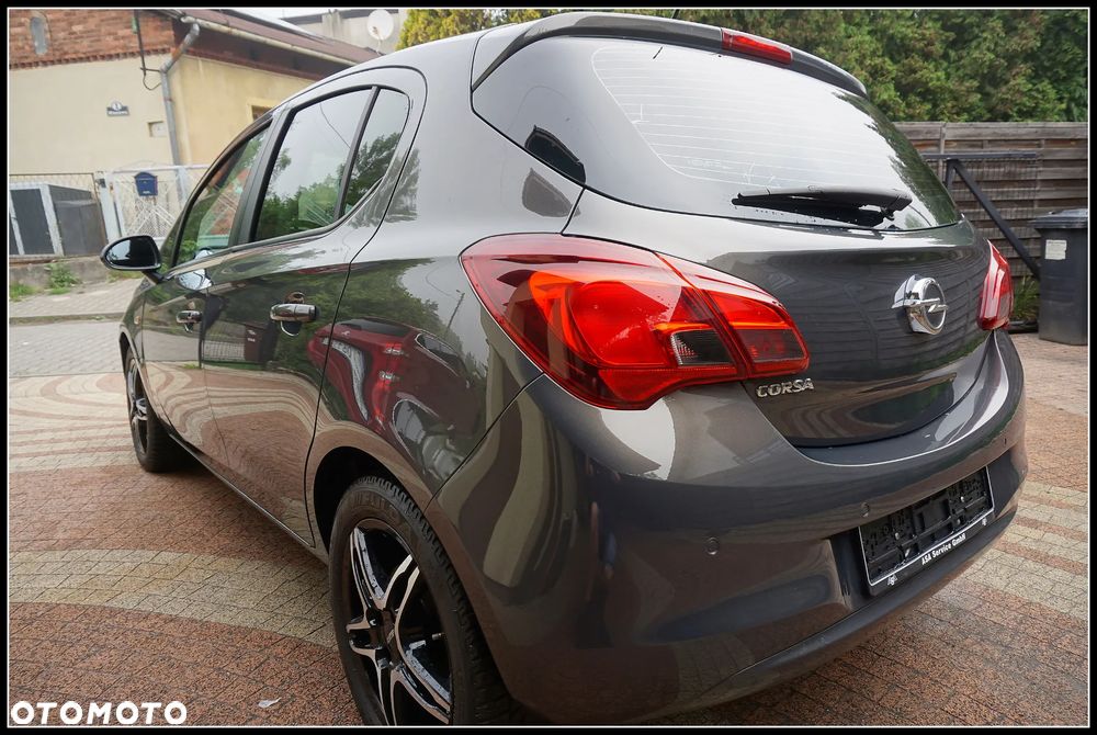 Opel Corsa 1.4 16V Cosmo - 26