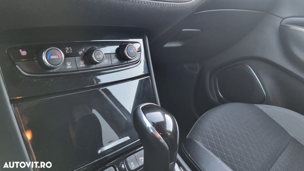 Opel Grandland X 1.6 START/STOP Innovation Aut. - 10