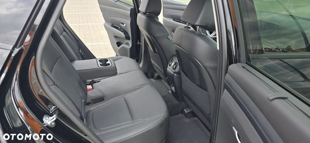 Hyundai Tucson 1.6 T-GDi HEV Platinum 2WD - 18