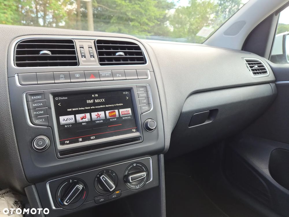 Volkswagen Polo - 17