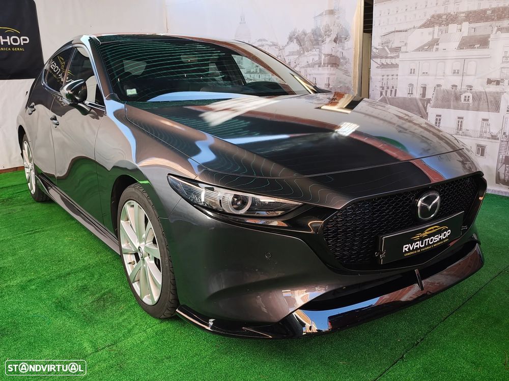 Mazda 3 Hatchback - 16