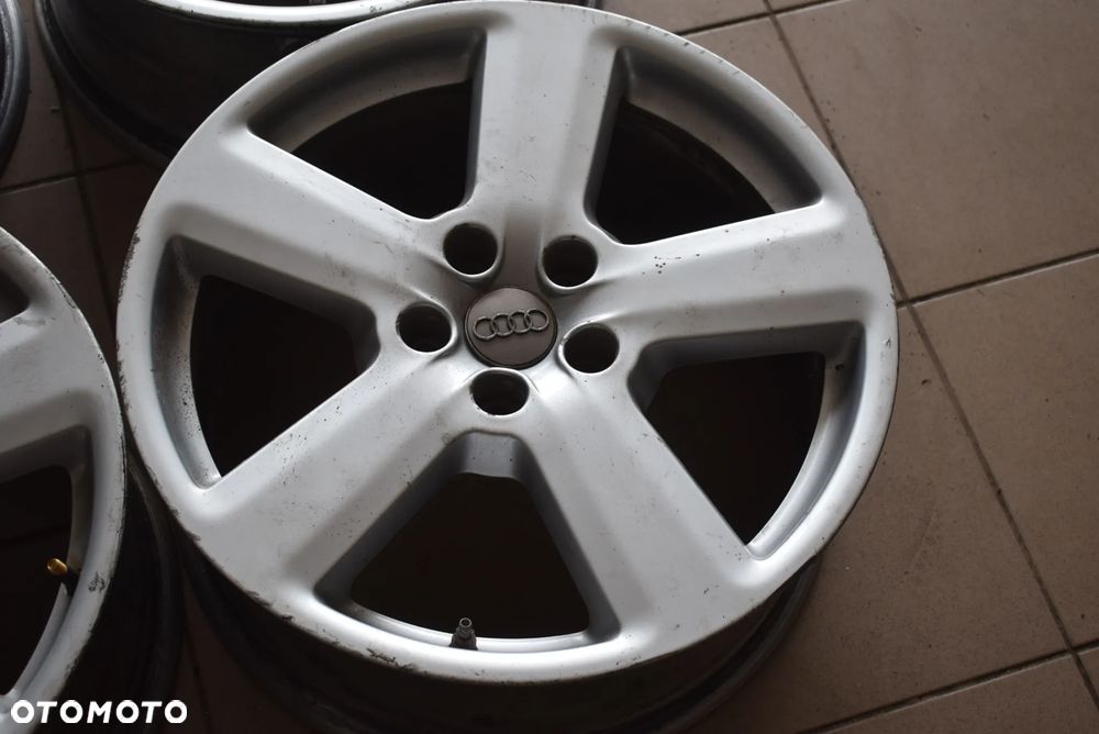 Felgi aluminiowe alufelgi Audi 8Jx18 5x112 ET43 R18 - 4