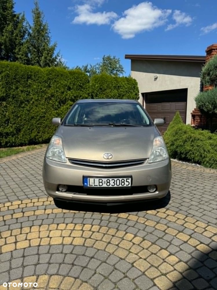 Toyota Prius 1.5 VVT-i Sol - 1