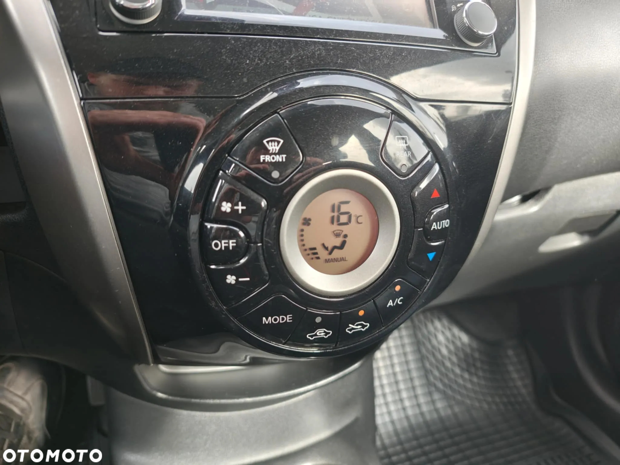 Nissan Note 1.2 Tekna - 18