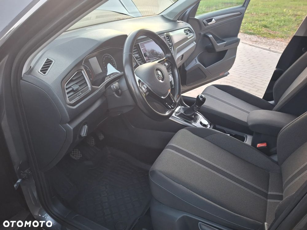 Volkswagen T-Roc 1.5 TSI GPF ACT Advance - 10