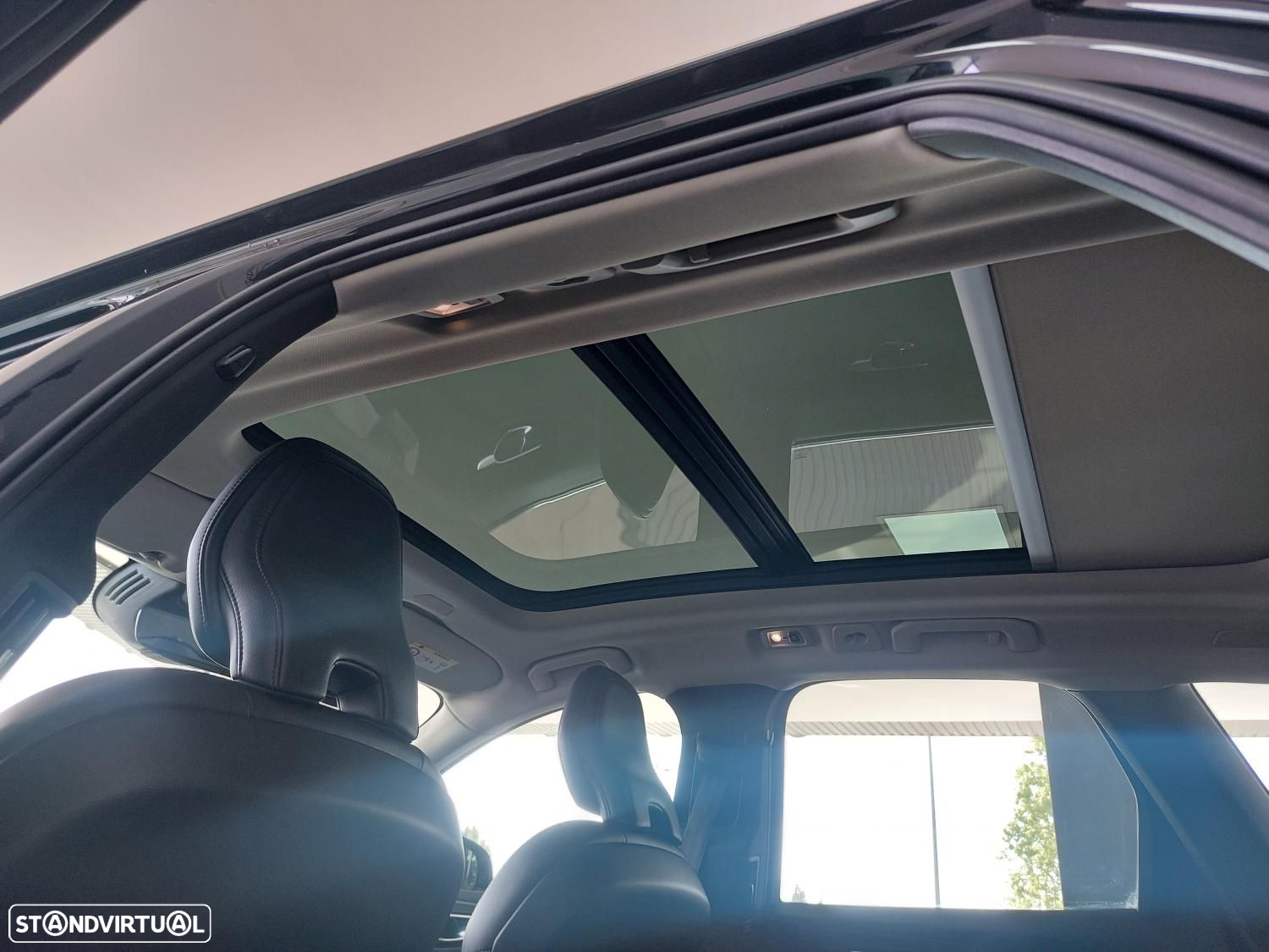 Volvo XC 60 2.0 T8 PHEV Momentum AWD - 19