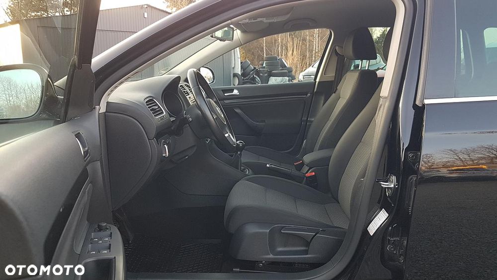 Volkswagen Golf 1.2 TSI Comfortline - 23