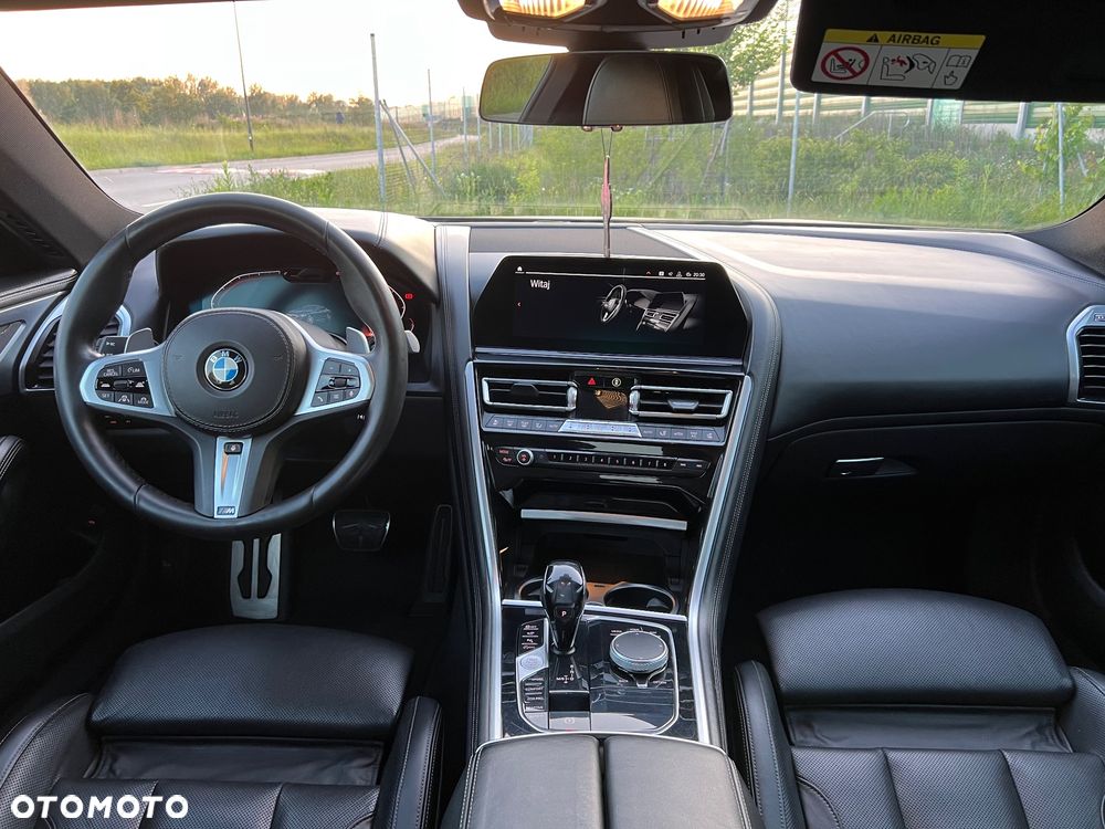 BMW Seria 8 - 11