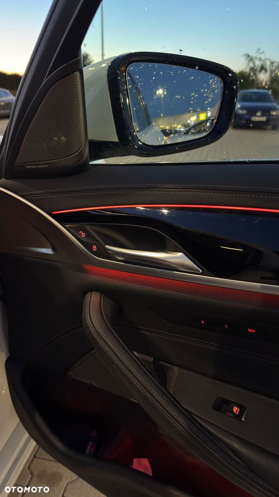 BMW Seria 5 530d mHEV Luxury Line - 16